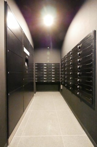 アークマーク大森町アジールコート3階 外観