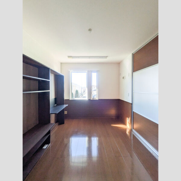 ウエストハイム　Ⅳ201号室 洋室