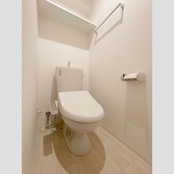 シェルト新都心401号室 温水洗浄暖房便座