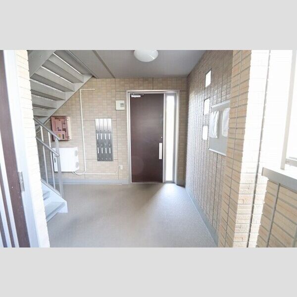 リヴァージュ　壱番館103号室 ホール