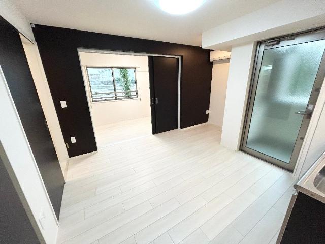 グラン　ジャルダン203号室 リビング