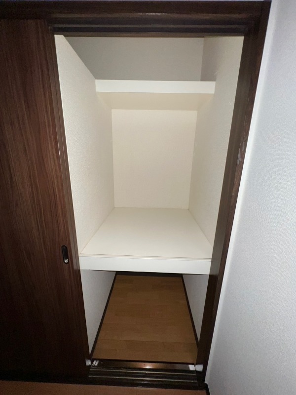 ガーデンハイムＡ 収納