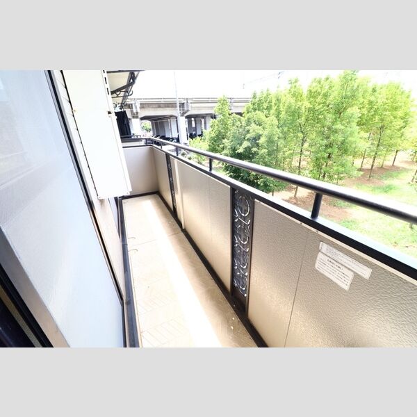 コンフォート・エスパシオ バルコニー