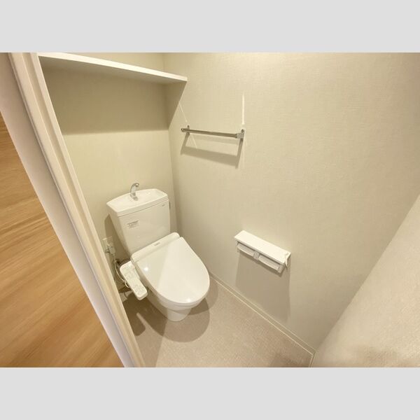 TRE LUCE横濱関内 トイレ