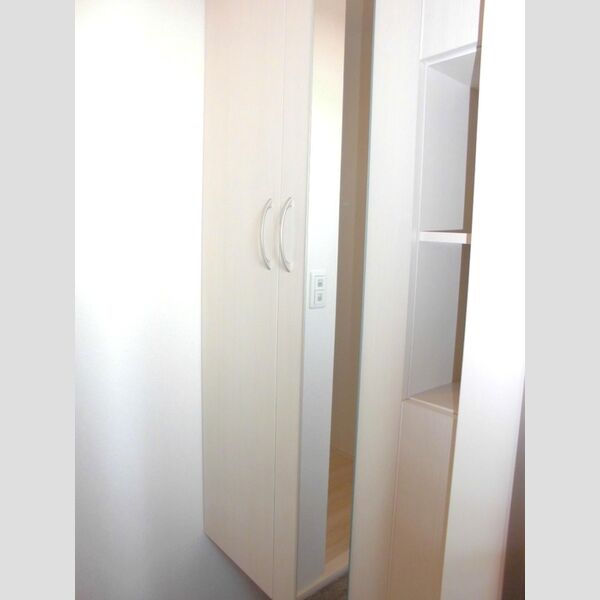 シャルール川越303号室 玄関