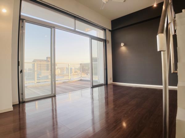 カーサ　ヴェデュータ リビング