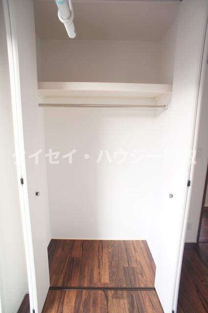 ファミエ寒川 収納