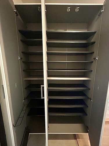 新蓮根団地第１４号棟 シューズボックス