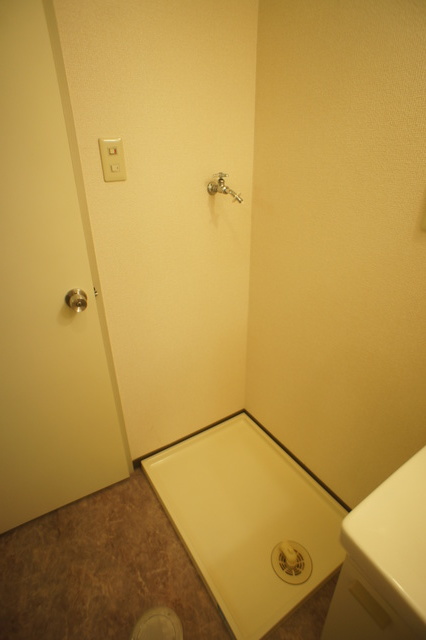 カーサ八千代 洗濯機置き場・防水パン完備