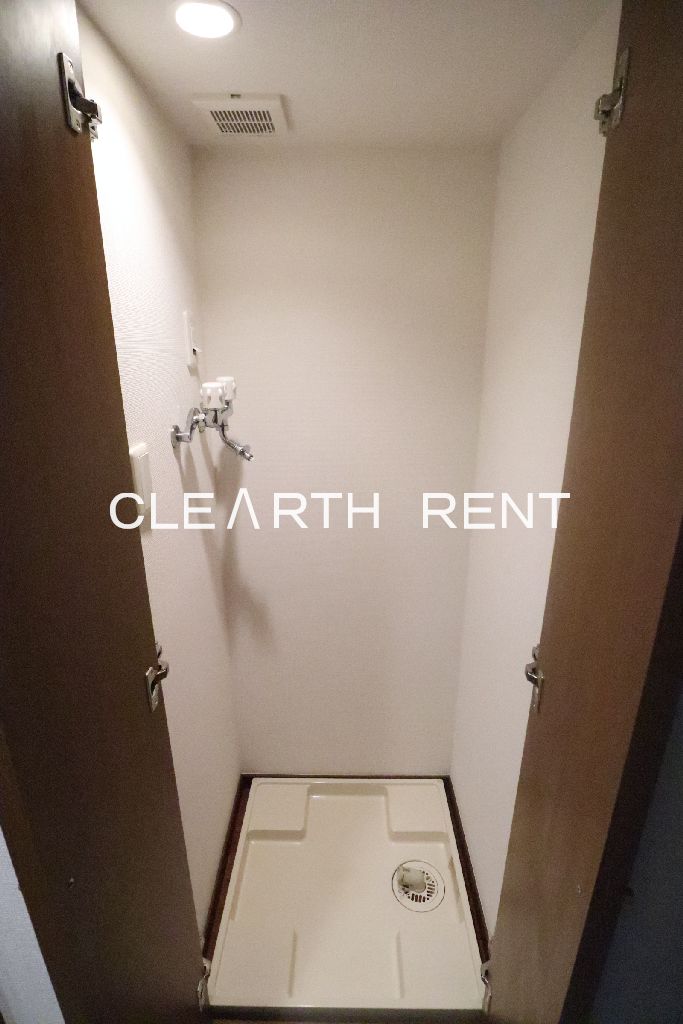 パレステュディオ新宿パークサイド7階 室内洗濯機置き場