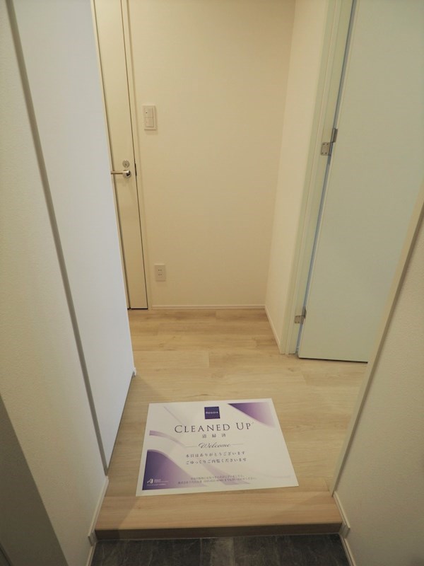 レジディア大井町2階 玄関