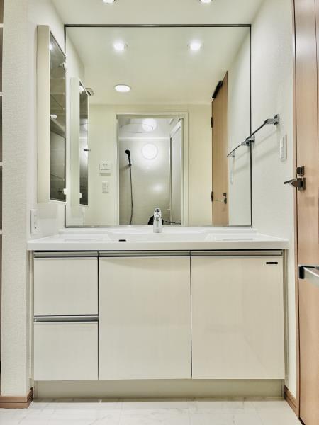 エーデルブルク4階 洗面