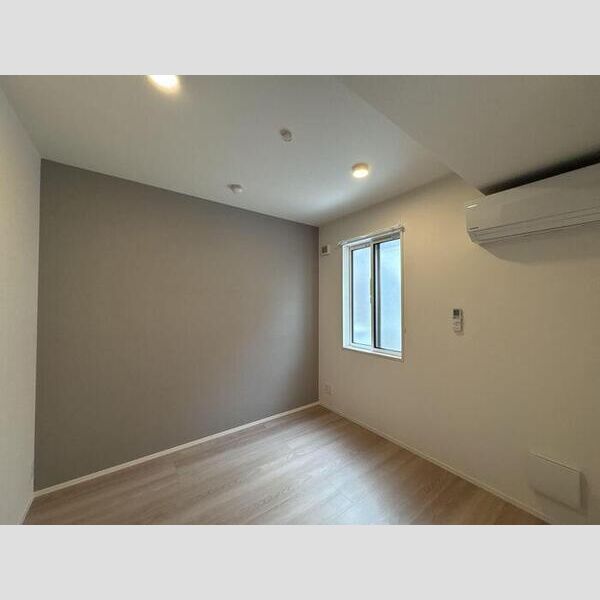 セレスティア南花畑Ⅲ103号室 洋室