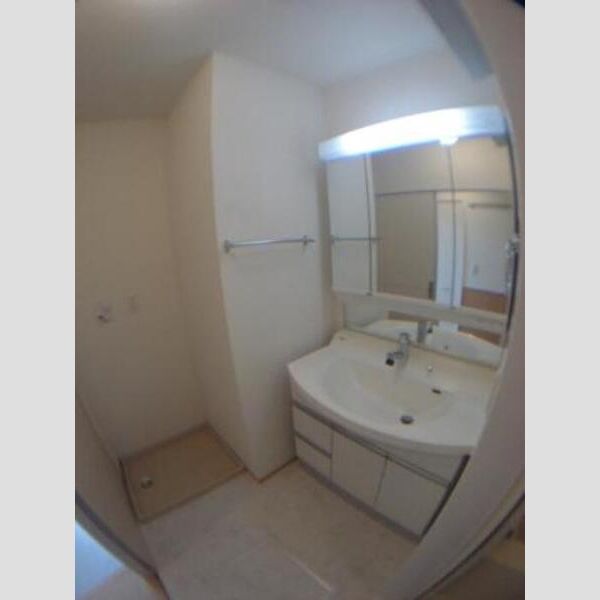 ロイヤルパレス市川405号室 同建物別部屋の参考画像