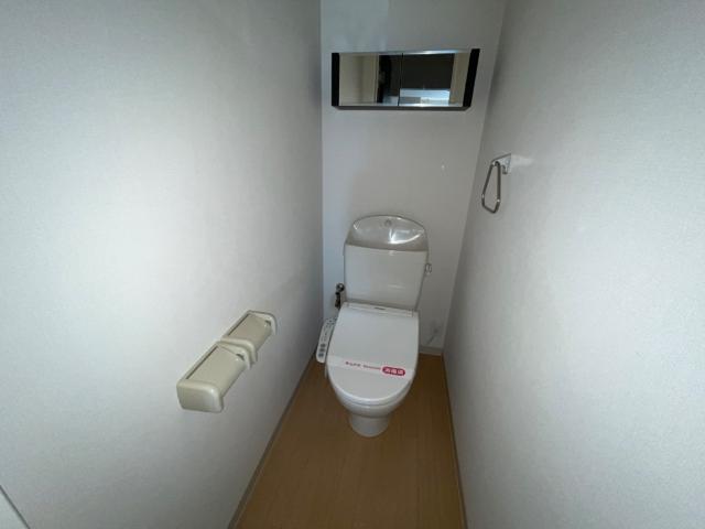 クレスト102号室 シャワー付トイレ