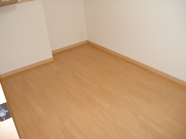 シダーパルク白幡 洋室