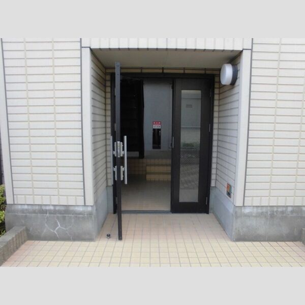 アルシオネ　壱番館 エントランス