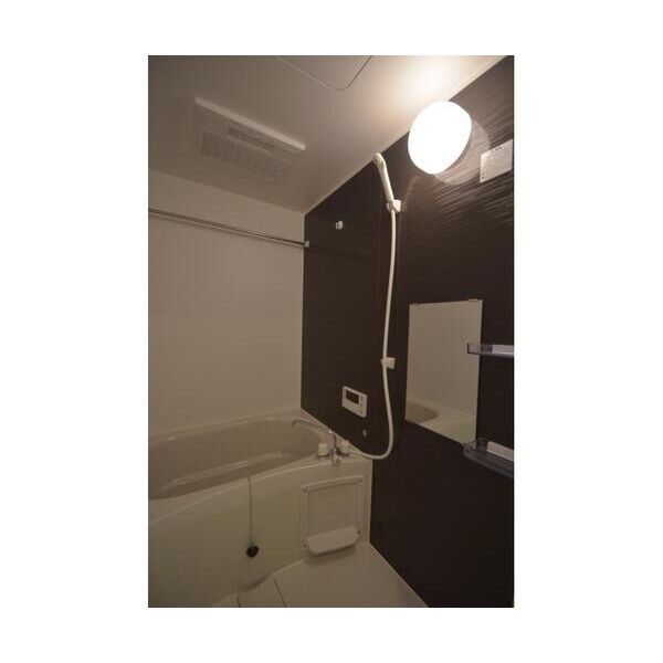 ミリアビタ大森台201号室 お風呂