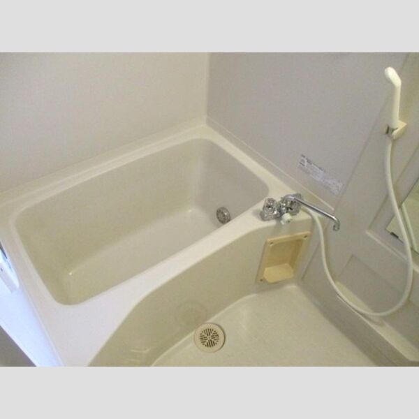 フローラフォンテ　A 浴室