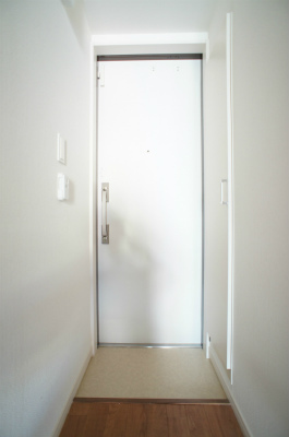 リブリ・アレンダドールⅠ2階 玄関