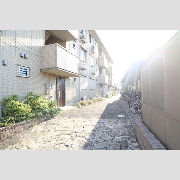 セジュール・アイ アプローチ