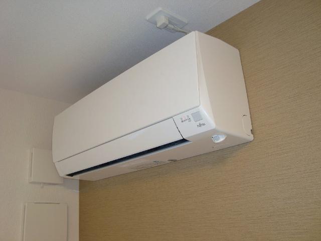 フォレストアーク大森Ⅱ101号室 エアコン