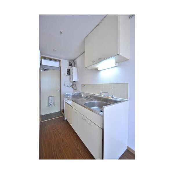 ピアスズキ105号室 キッチン