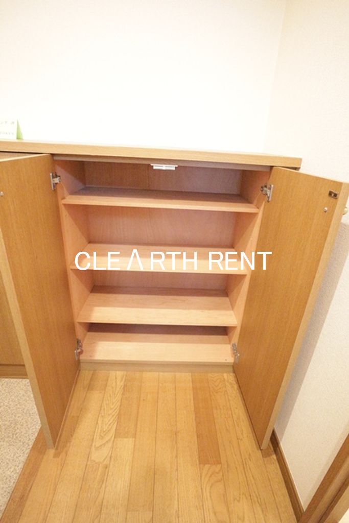 クオーレ目白台5階 玄関シューズボックス