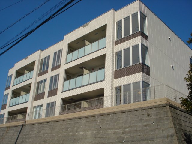 イトビューパレス 外観写真（昼）