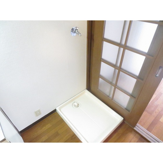 ＲＩＫＩパレス0103号室 室内洗濯機置き場