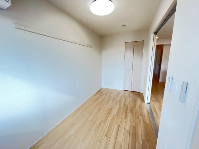 ブルー　スカイ（BLUE SKY） 洋室