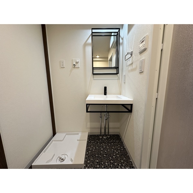 アトリエ八雲301号室 内観