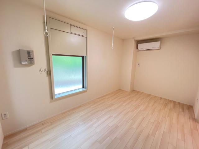 アンジュ  オー（Ａnge　eau）102号室 リビング