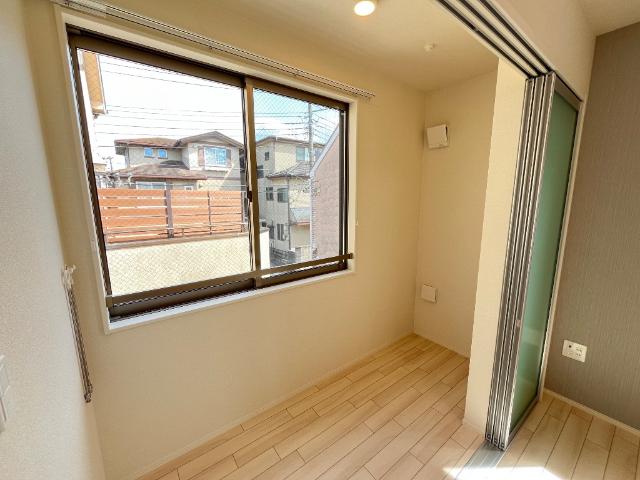シャンパーニュ北越谷201号室 インナーテラス