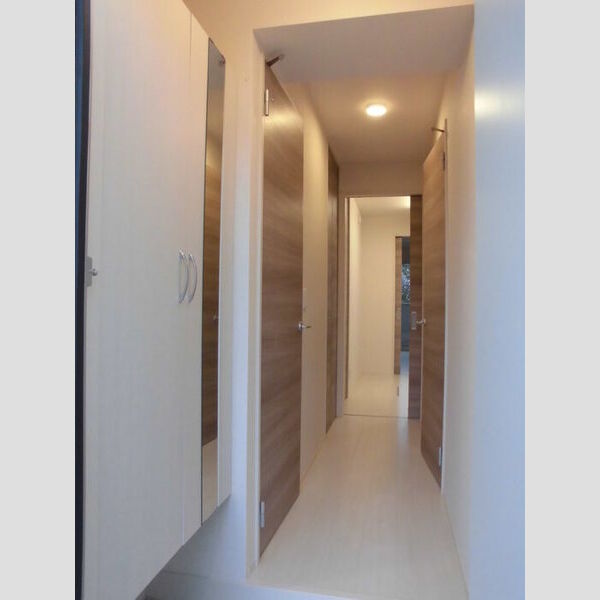 ハピネスⅢ103号室 玄関