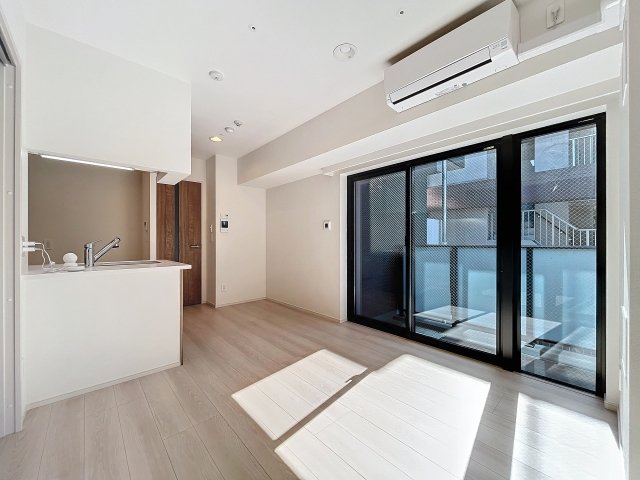 ＣＲＥＶＩＳＴＡ元浅草 リビング