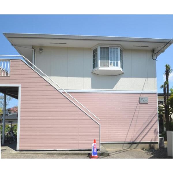 エステートサンスイ110号室 外観