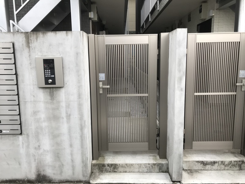 DEN鋼管通1階 エントランス