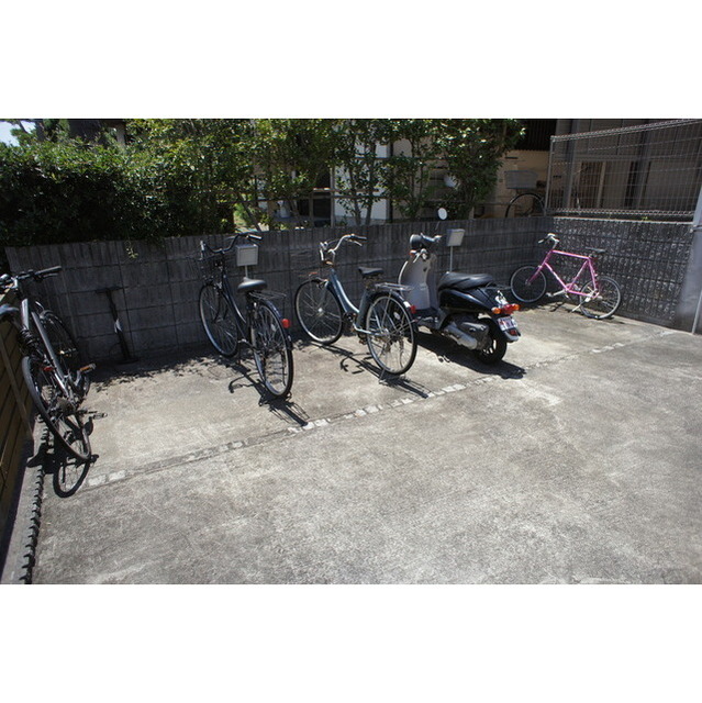 ＧＬＩＣＩＮＡ101号室 ☆駐輪場