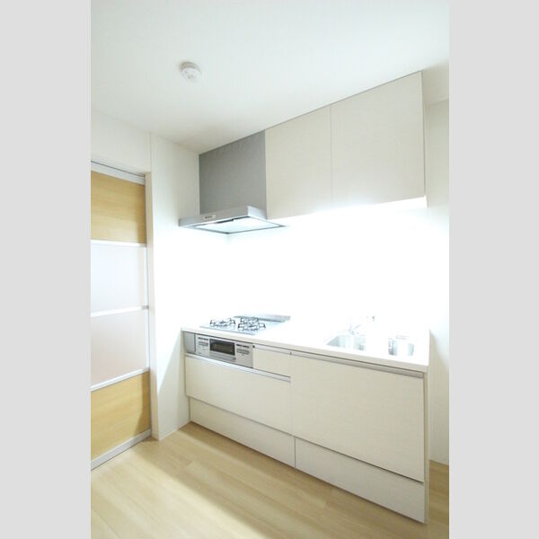 ノーブル・ルミナス笹塚102号室 102号室　キッチン