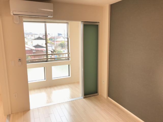 ツー・ヒル・ライブ203号室 リビング