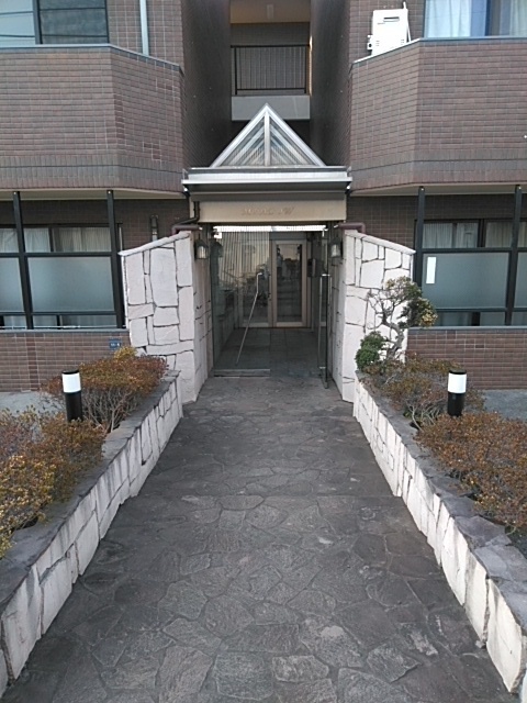 ＬｉＬｉ　Ｍｕｋａｉｈａｒａ0103号室 エントランス
