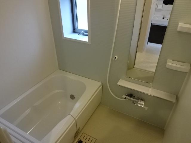 ブリスガーデンⅠ203号室 追炊き付バス