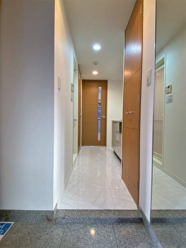 スペーシア秋葉原5階 玄関