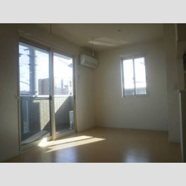 プリマヴェーラ LDK【10.5帖】エアコン1基