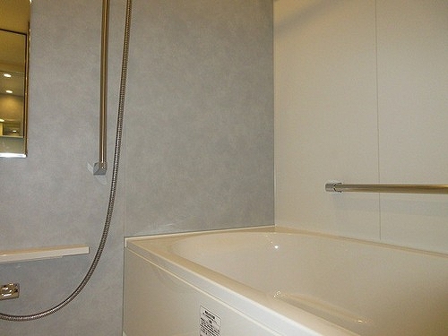 ＨＡＲＵＭＩ　ＦＬＡＧ　ＳＵＮ　ＶＩＬＬＡＧＥ　Ｔ棟 ユニットバス