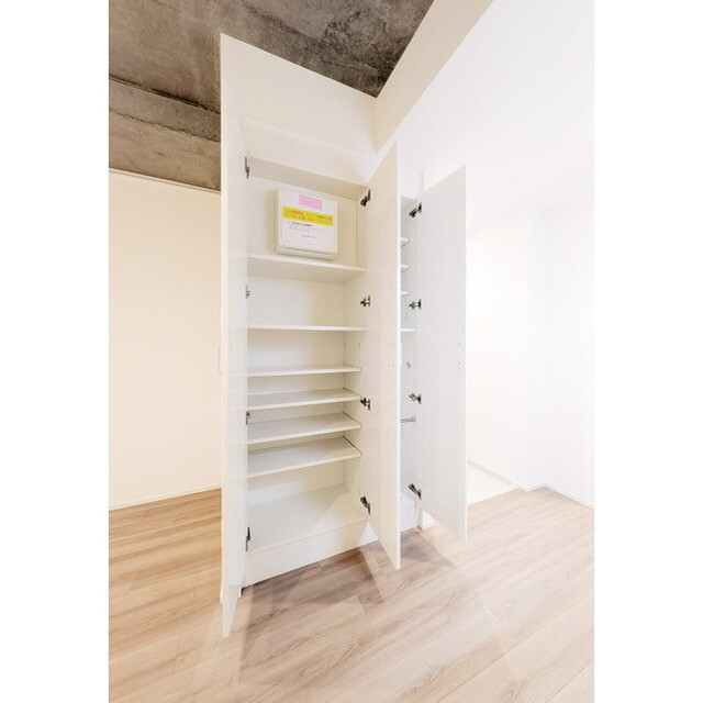 グランパセオ代々木上原Ⅱ 内観