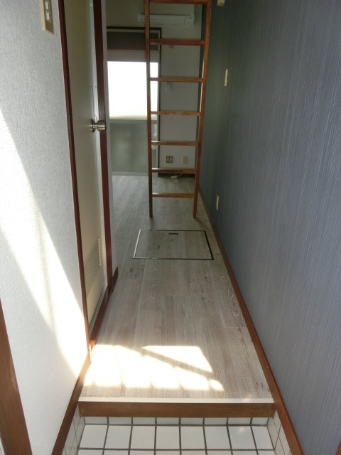 エクレール成増 玄関