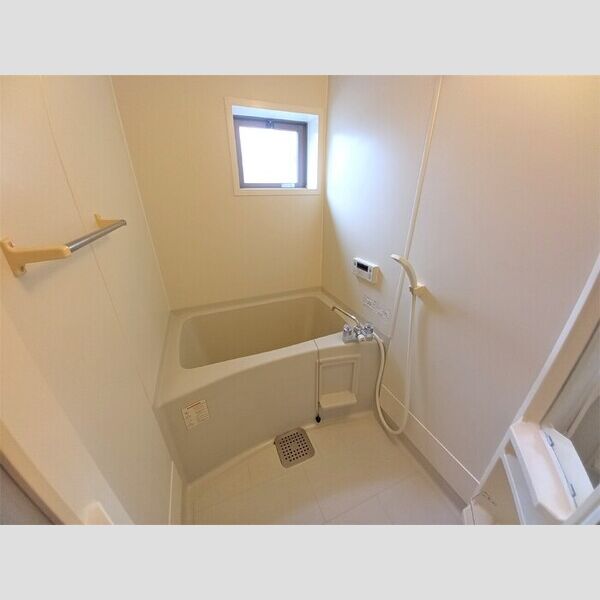 Will More 2001A-102号室 バス