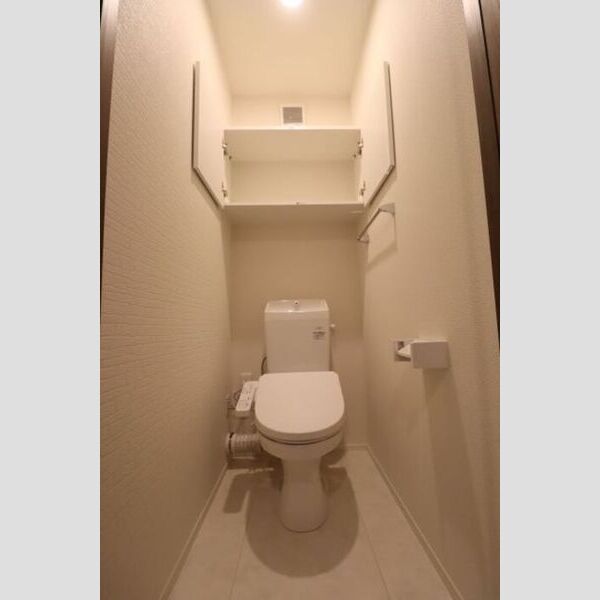 グラナーデ東葛西210号室 温水洗浄暖房便座